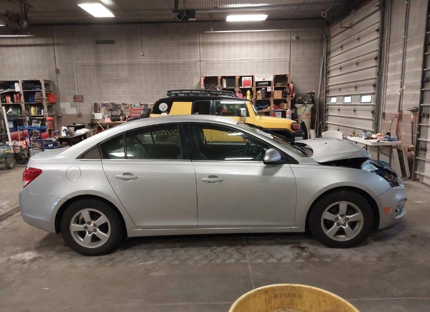 Photo 13 of 2015 Chevrolet Cruze 1LT AUTO (VIN 1G1PC5SB3F7157449)