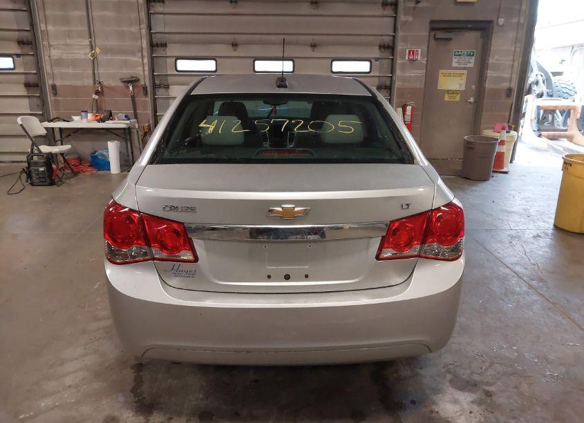 Photo 16 of 2015 Chevrolet Cruze 1LT AUTO (VIN 1G1PC5SB3F7157449)