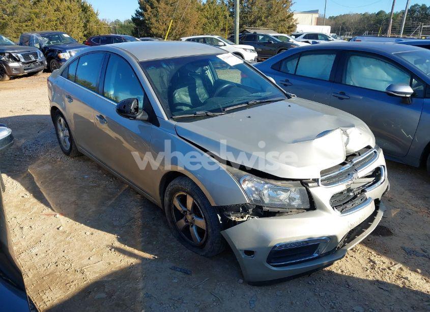 2015 Chevrolet Cruze 1LT AUTO (VIN 1G1PC5SB3F7167303) main photo