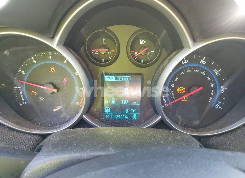 Photo 7 of 2015 Chevrolet Cruze 1LT AUTO (VIN 1G1PC5SB3F7167303)