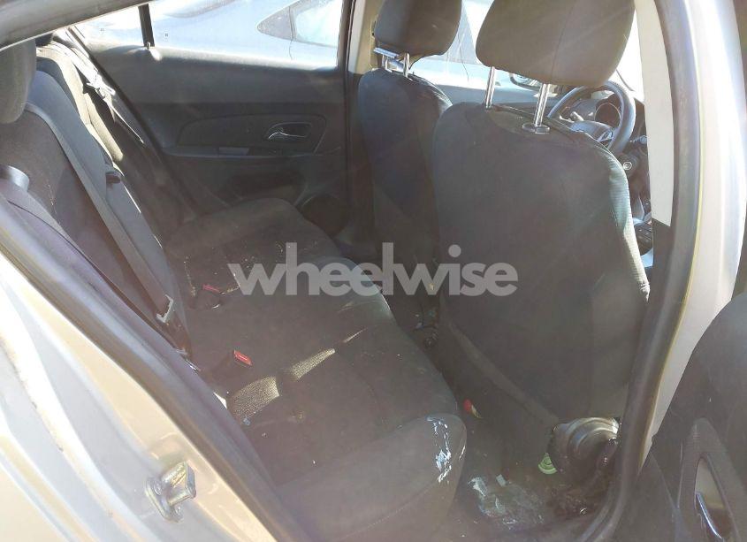 Photo 8 of 2015 Chevrolet Cruze 1LT AUTO (VIN 1G1PC5SB3F7167303)