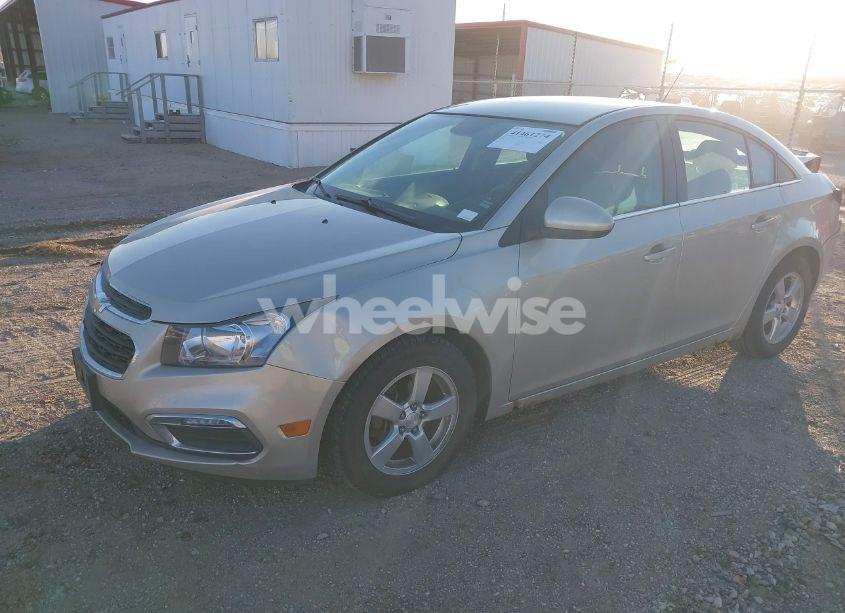 Photo 2 of 2015 Chevrolet Cruze 1LT AUTO (VIN 1G1PC5SB3F7199801)