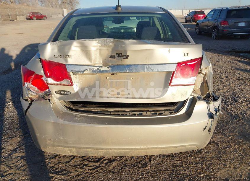 Photo 6 of 2015 Chevrolet Cruze 1LT AUTO (VIN 1G1PC5SB3F7199801)