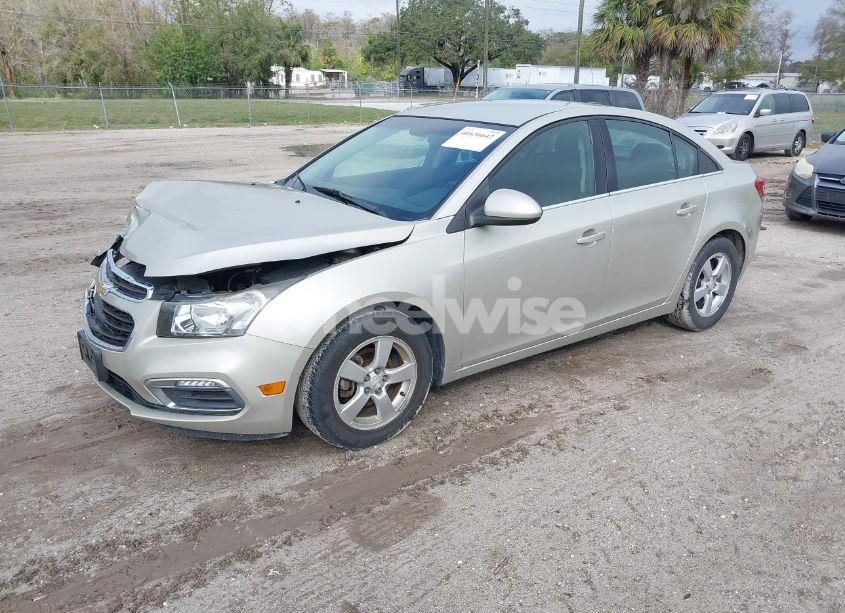 Photo 2 of 2015 Chevrolet Cruze 1LT AUTO (VIN 1G1PC5SB3F7213132)