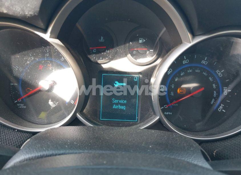 Photo 7 of 2015 Chevrolet Cruze 1LT AUTO (VIN 1G1PC5SB3F7220341)