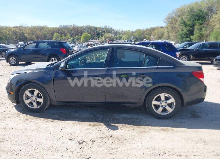 Photo 14 of 2015 Chevrolet Cruze 1LT AUTO (VIN 1G1PC5SB3F7222784)