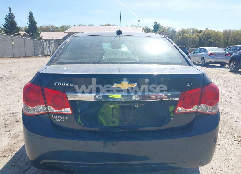 Photo 16 of 2015 Chevrolet Cruze 1LT AUTO (VIN 1G1PC5SB3F7222784)