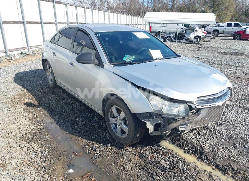 Photo 6 of 2015 Chevrolet Cruze 1LT AUTO (VIN 1G1PC5SB3F7254151)