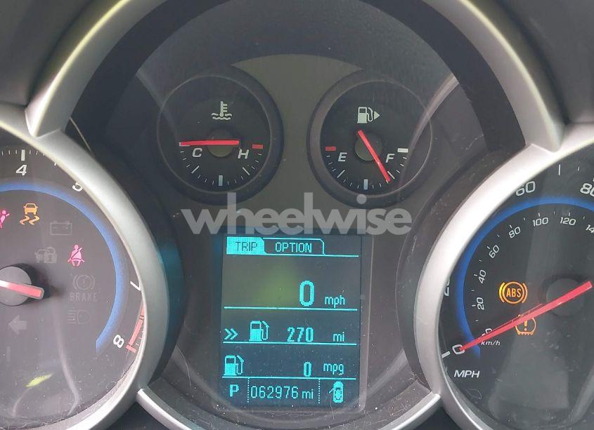 Photo 16 of 2015 Chevrolet Cruze 1LT AUTO (VIN 1G1PC5SB3F7255090)