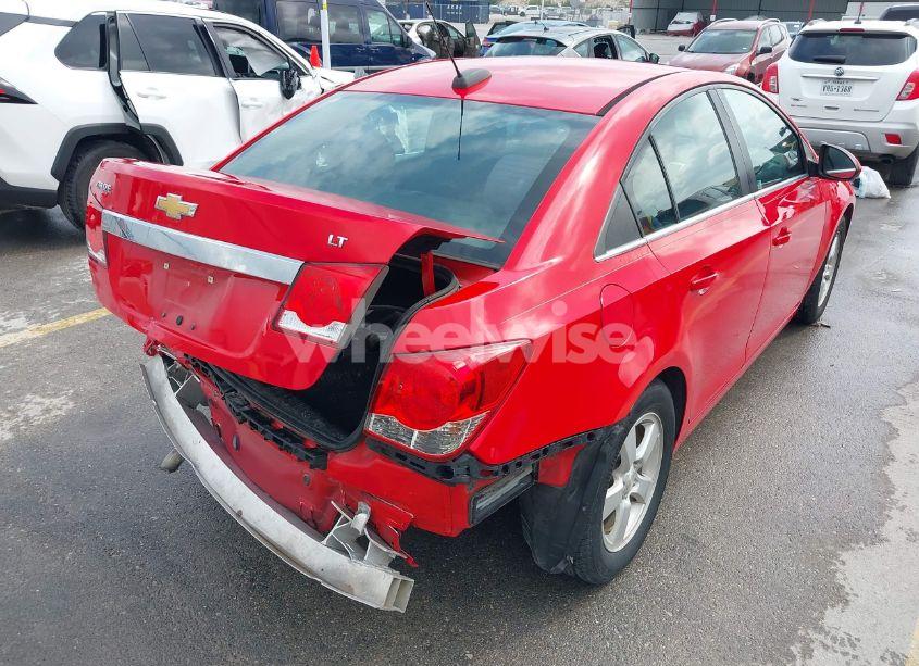 Photo 4 of 2015 Chevrolet Cruze 1LT AUTO (VIN 1G1PC5SB3F7255090)