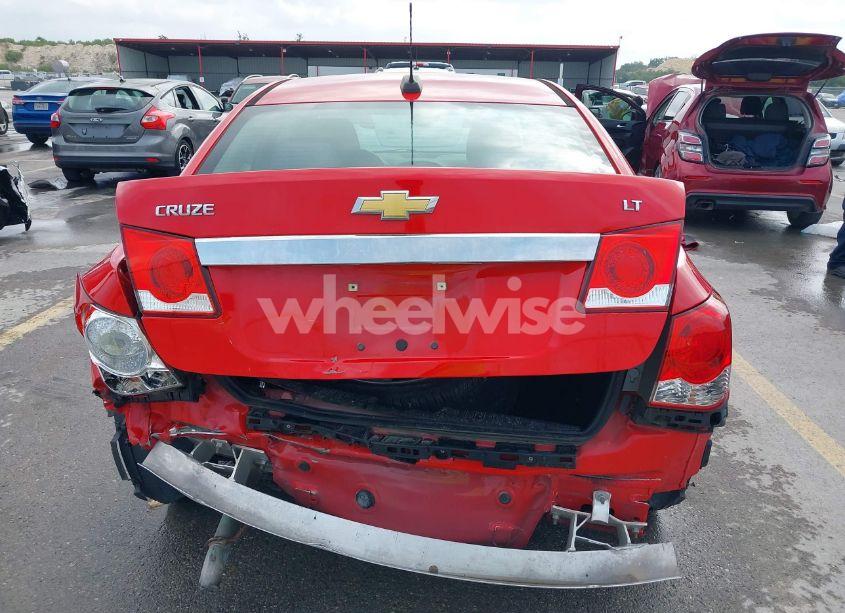 Photo 6 of 2015 Chevrolet Cruze 1LT AUTO (VIN 1G1PC5SB3F7255090)