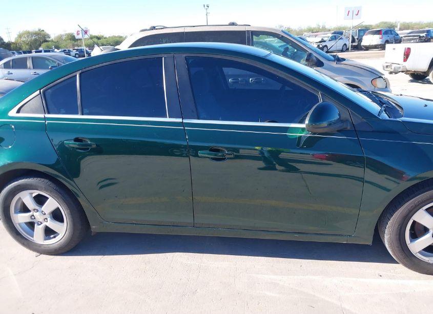 Photo 13 of 2015 Chevrolet Cruze 1LT AUTO (VIN 1G1PC5SB3F7273024)