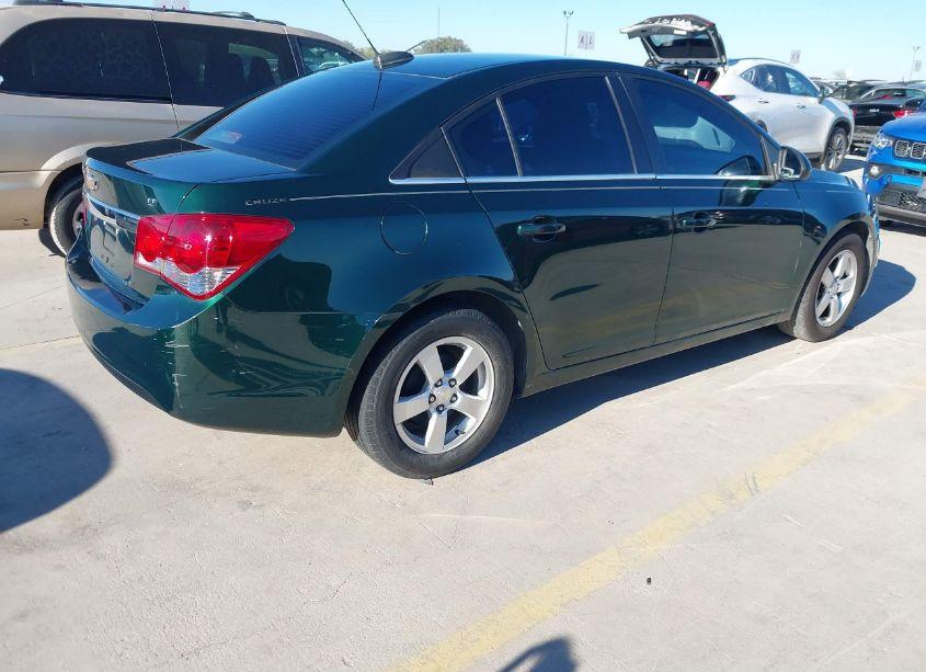 Photo 4 of 2015 Chevrolet Cruze 1LT AUTO (VIN 1G1PC5SB3F7273024)