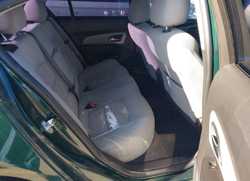 Photo 8 of 2015 Chevrolet Cruze 1LT AUTO (VIN 1G1PC5SB3F7273024)