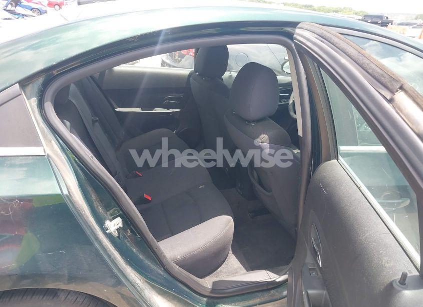 Photo 8 of 2015 Chevrolet Cruze 1LT AUTO (VIN 1G1PC5SB3F7276182)