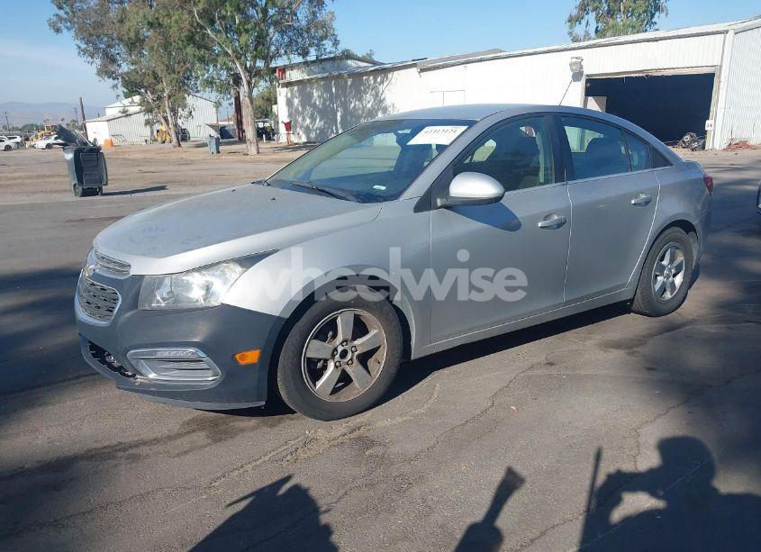 Photo 2 of 2015 Chevrolet Cruze 1LT AUTO (VIN 1G1PC5SB3F7285609)