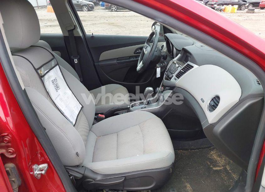 Photo 5 of 2013 Chevrolet Cruze 1LT AUTO (VIN 1G1PC5SB4D7110895)