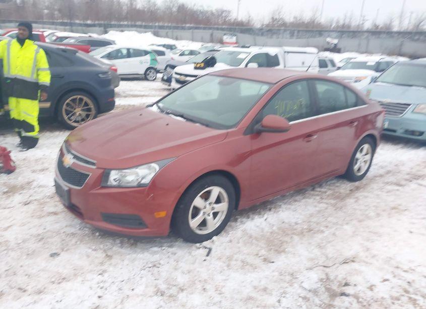 Photo 2 of 2013 Chevrolet Cruze 1LT AUTO (VIN 1G1PC5SB4D7122741)