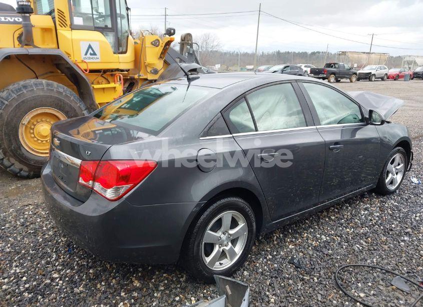 Photo 4 of 2013 Chevrolet Cruze 1LT AUTO (VIN 1G1PC5SB4D7145453)