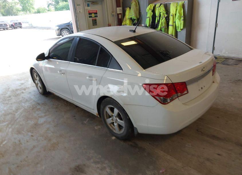 Photo 3 of 2013 Chevrolet Cruze 1LT AUTO (VIN 1G1PC5SB4D7183359)