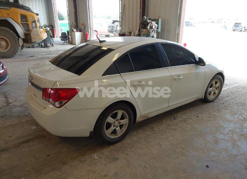 Photo 4 of 2013 Chevrolet Cruze 1LT AUTO (VIN 1G1PC5SB4D7183359)