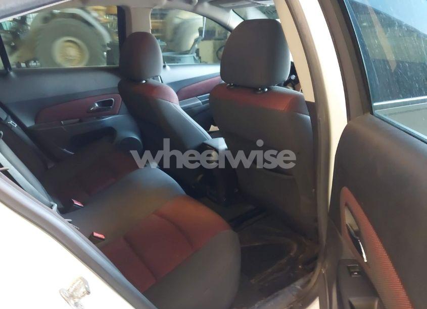 Photo 8 of 2013 Chevrolet Cruze 1LT AUTO (VIN 1G1PC5SB4D7183359)