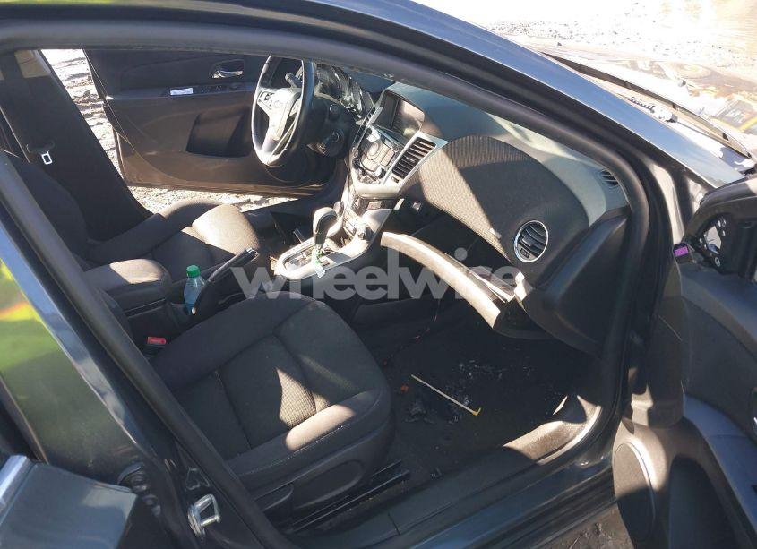 Photo 5 of 2013 Chevrolet Cruze 1LT AUTO (VIN 1G1PC5SB4D7192322)