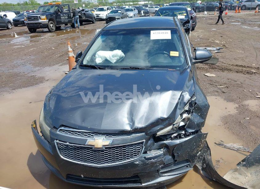 Photo 12 of 2013 Chevrolet Cruze 1LT AUTO (VIN 1G1PC5SB4D7207384)