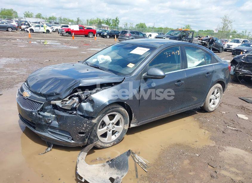 Photo 2 of 2013 Chevrolet Cruze 1LT AUTO (VIN 1G1PC5SB4D7207384)