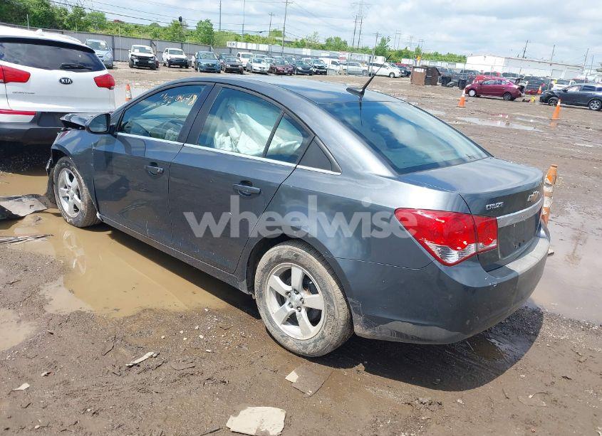 Photo 3 of 2013 Chevrolet Cruze 1LT AUTO (VIN 1G1PC5SB4D7207384)