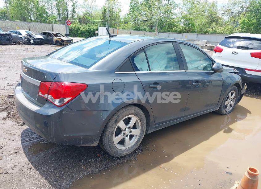 Photo 4 of 2013 Chevrolet Cruze 1LT AUTO (VIN 1G1PC5SB4D7207384)