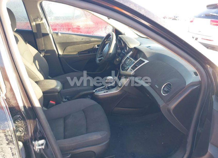 Photo 5 of 2013 Chevrolet Cruze 1LT AUTO (VIN 1G1PC5SB4D7216831)