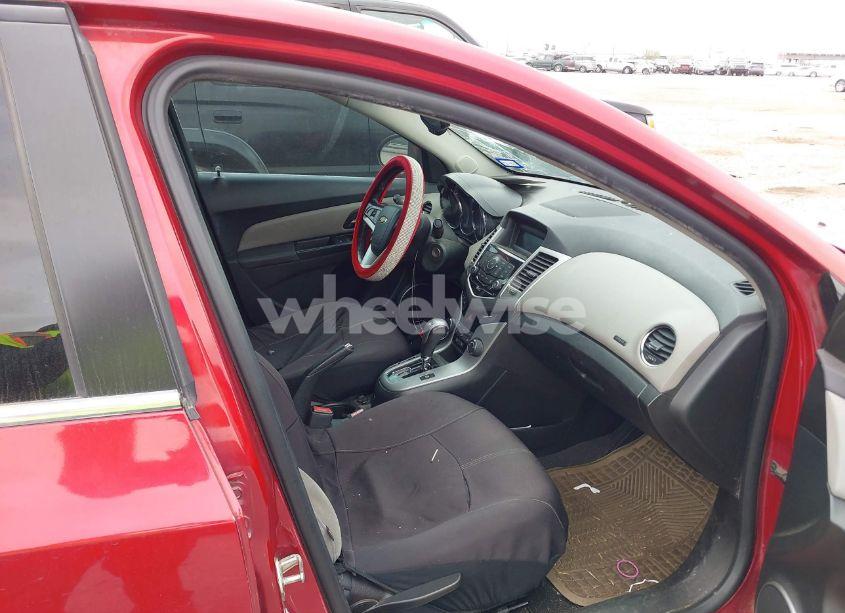 Photo 5 of 2013 Chevrolet Cruze 1LT AUTO (VIN 1G1PC5SB4D7237579)