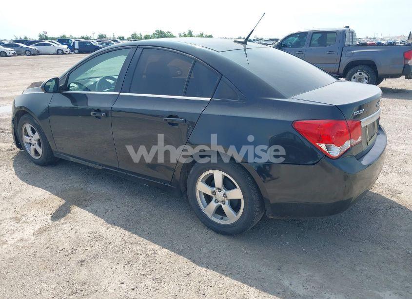 Photo 3 of 2013 Chevrolet Cruze 1LT AUTO (VIN 1G1PC5SB4D7240918)