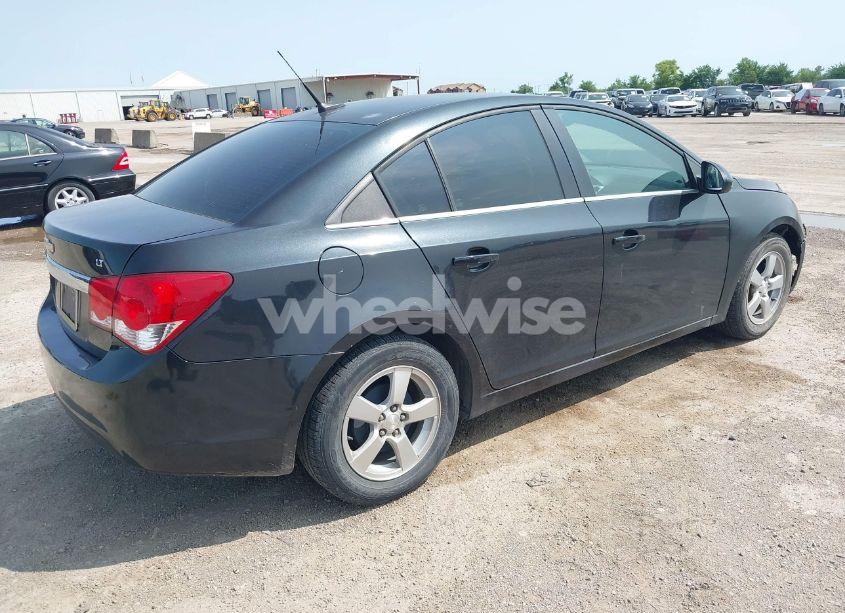 Photo 4 of 2013 Chevrolet Cruze 1LT AUTO (VIN 1G1PC5SB4D7240918)