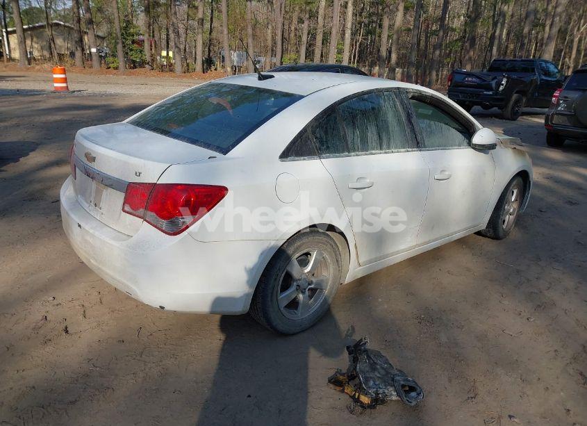 Photo 4 of 2013 Chevrolet Cruze 1LT AUTO (VIN 1G1PC5SB4D7275586)