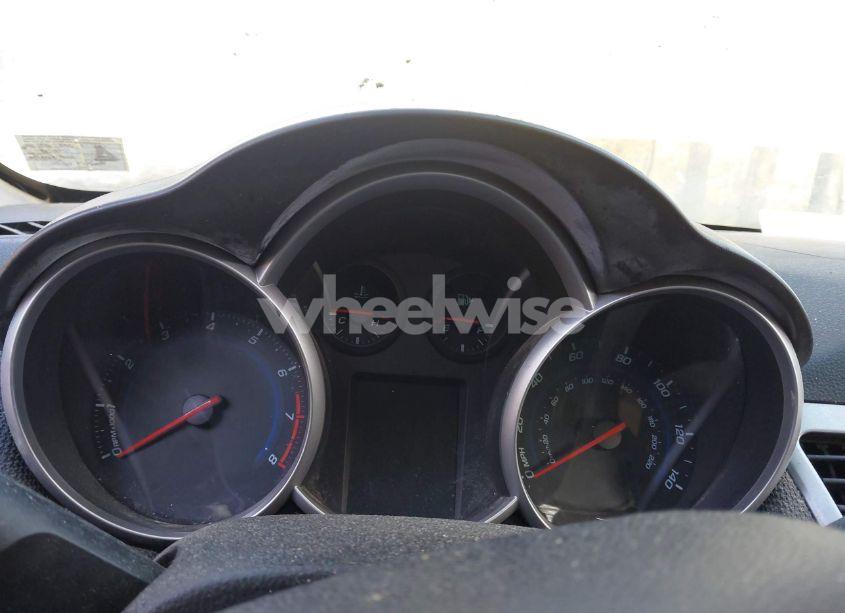 Photo 7 of 2013 Chevrolet Cruze 1LT AUTO (VIN 1G1PC5SB4D7275586)