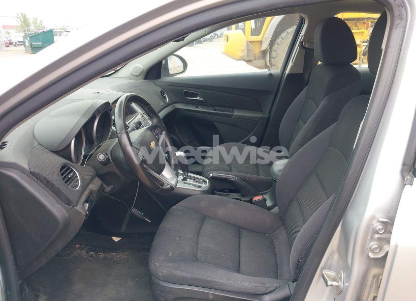 Photo 5 of 2013 Chevrolet Cruze 1LT AUTO (VIN 1G1PC5SB4D7321935)