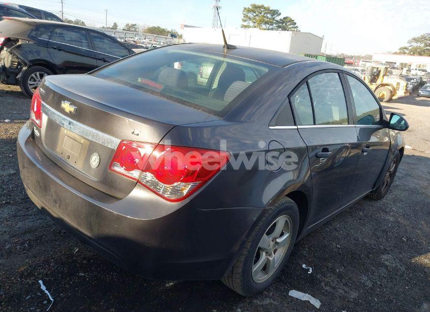 Photo 4 of 2014 Chevrolet Cruze 1LT AUTO (VIN 1G1PC5SB4E7109103)