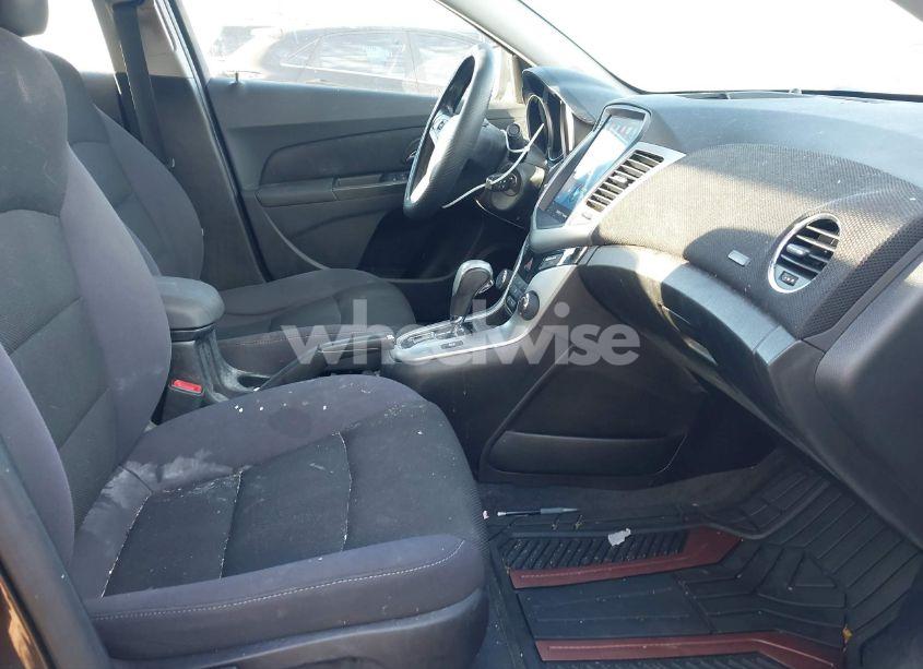 Photo 5 of 2014 Chevrolet Cruze 1LT AUTO (VIN 1G1PC5SB4E7109103)