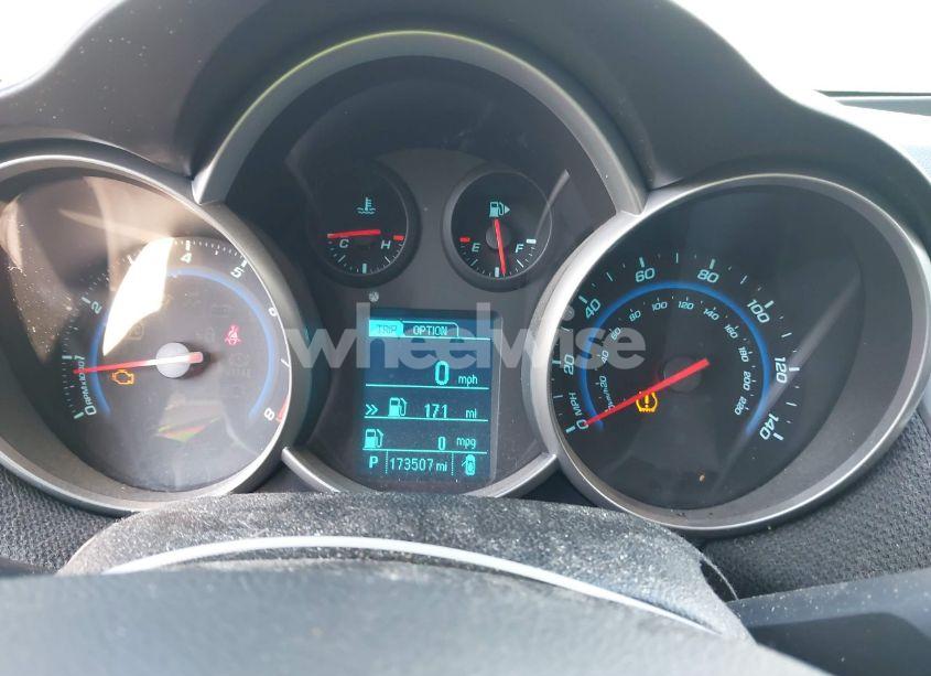 Photo 7 of 2014 Chevrolet Cruze 1LT AUTO (VIN 1G1PC5SB4E7109103)