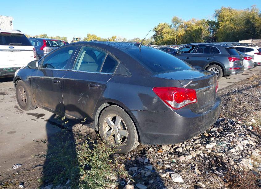 Photo 3 of 2014 Chevrolet Cruze 1LT AUTO (VIN 1G1PC5SB4E7126175)
