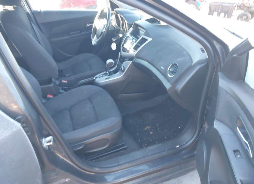 Photo 5 of 2014 Chevrolet Cruze 1LT AUTO (VIN 1G1PC5SB4E7126175)