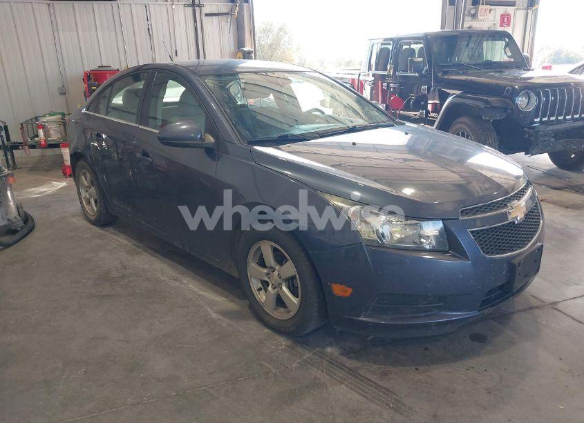 2014 Chevrolet Cruze 1LT AUTO (VIN 1G1PC5SB4E7166661) main photo