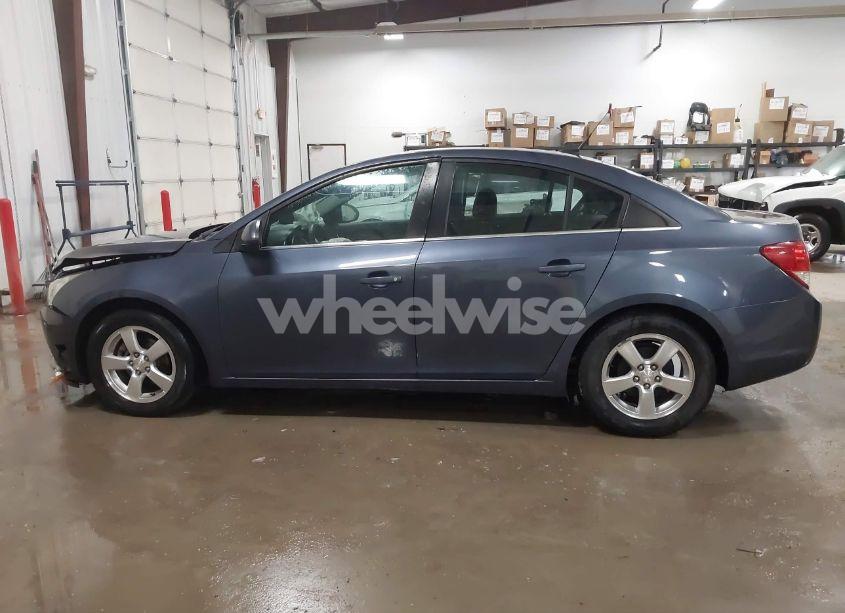 Photo 14 of 2014 Chevrolet Cruze 1LT AUTO (VIN 1G1PC5SB4E7175022)