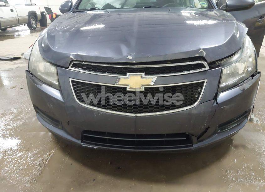 Photo 6 of 2014 Chevrolet Cruze 1LT AUTO (VIN 1G1PC5SB4E7175022)
