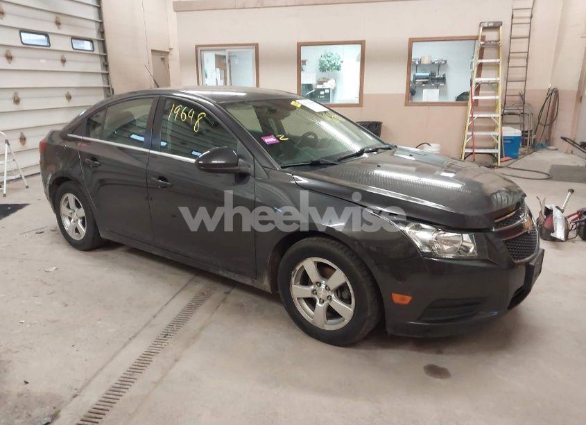2014 Chevrolet Cruze 1LT AUTO (VIN 1G1PC5SB4E7175084) main photo