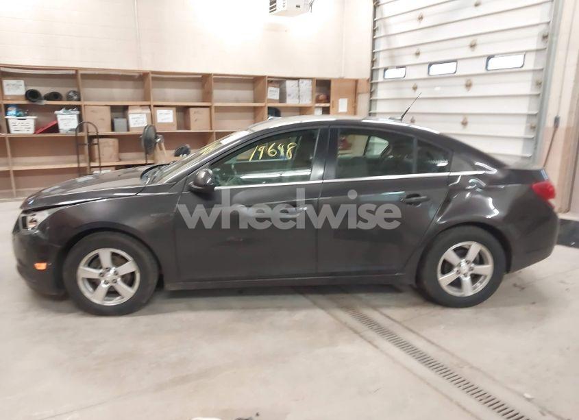Photo 14 of 2014 Chevrolet Cruze 1LT AUTO (VIN 1G1PC5SB4E7175084)