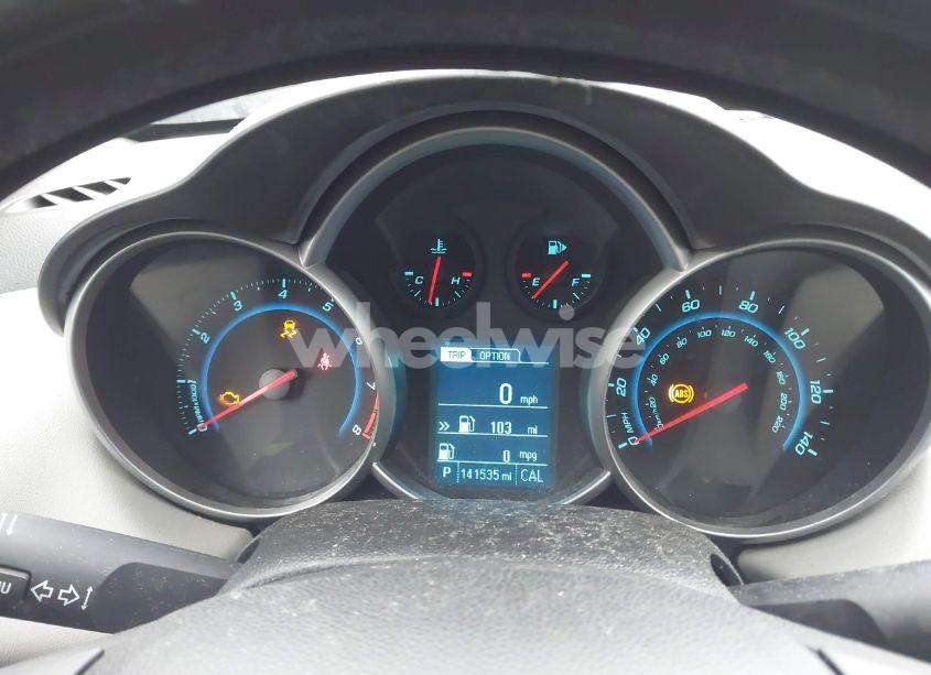 Photo 7 of 2014 Chevrolet Cruze 1LT AUTO (VIN 1G1PC5SB4E7211677)