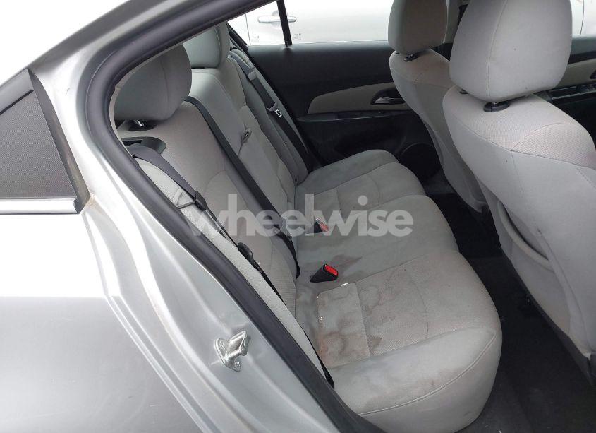 Photo 8 of 2014 Chevrolet Cruze 1LT AUTO (VIN 1G1PC5SB4E7211677)